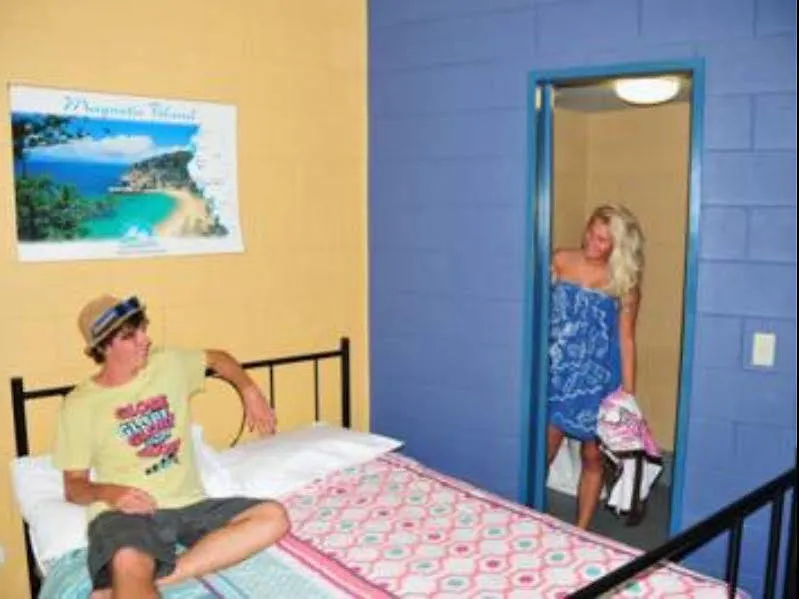 Summer House Cairns